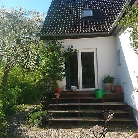 Sonniges Haeuschen Mit Garten Braunschweig Esterno foto
